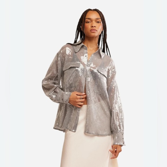 Free People “Disco Margarita” Sequin Button-Down Shirt – Silver – Size Small - Picture 4 of 16